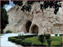 تصویر عکس :  ایران کرمانشاه طاق بستان   Iran Kermanshah Taghe Bostan   سایت  پاکزادیان دات کام  www.pakzadian.com  