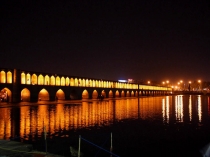 تصویر عکس :  ایران اصفهان سی و سه پل  Iran Isfahan Sivasepol Bridge  - Iran Isfahan 33 Bridge   سایت  پاکزادیان دات کام  www.pakzadian.com  