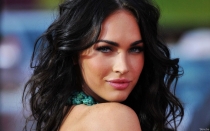 تصویر عکس :   مگان فاکس Megan-Fox  سایت  پاکزادیان دات کام  www.pakzadian.com  